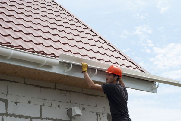 Rain Gutter Repair in Chattanooga