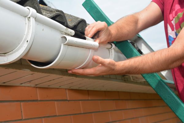 Large Gutter Repair in Chattanooga